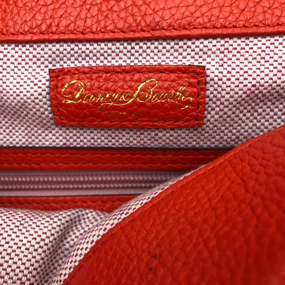 Dooney & Bourke Lg Logo Lock Pebbled Leather Bag - Picture 9 of 16